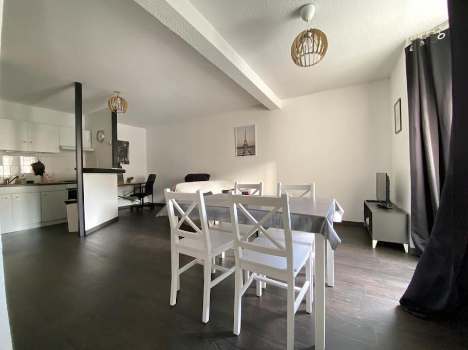 Grand F3 Tres Lumineux, Proche Gare, Avec Parking Proudhon Apartment Clermont-Ferrand Exterior photo